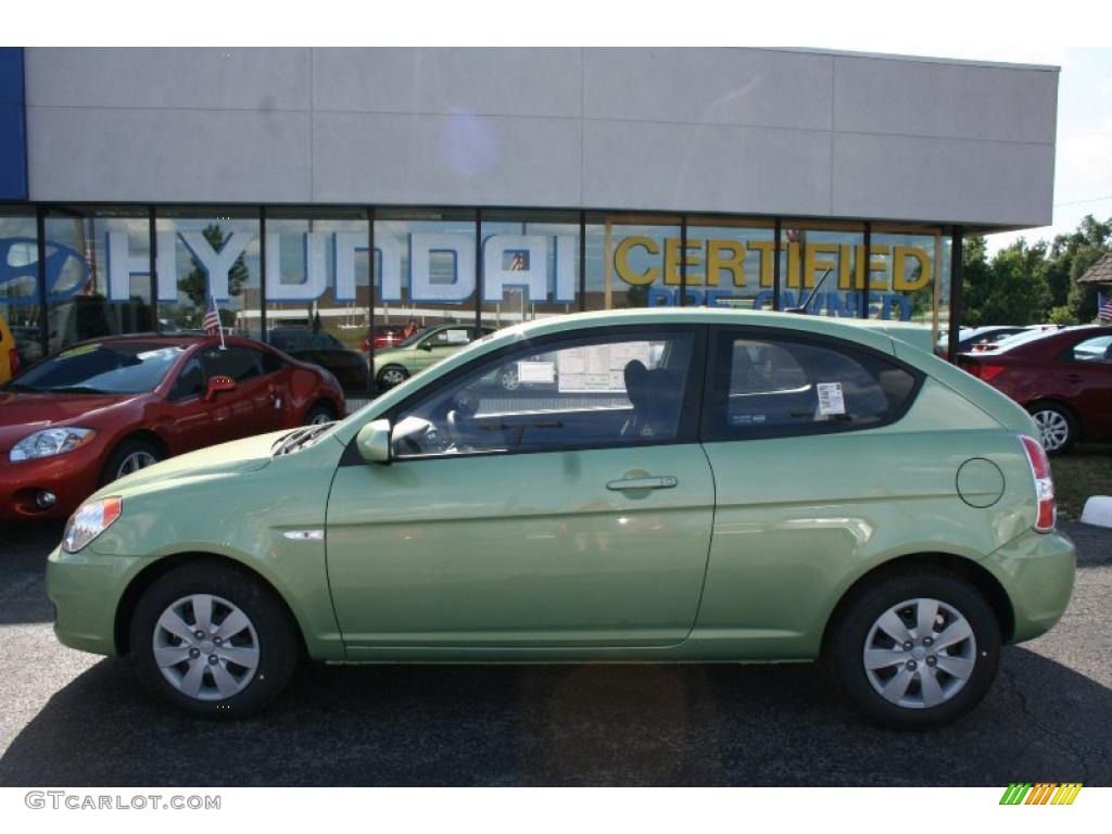 2010 Accent GS 3 Door - Apple Green / Black photo #14