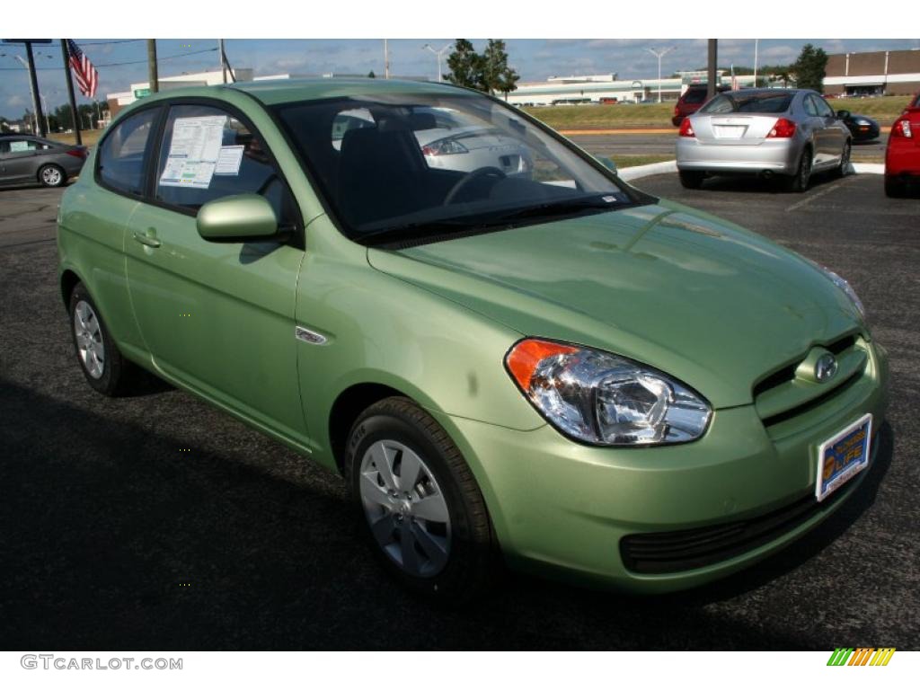 2010 Accent GS 3 Door - Apple Green / Black photo #16