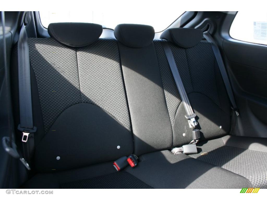 2010 Accent GS 3 Door - Apple Green / Black photo #18