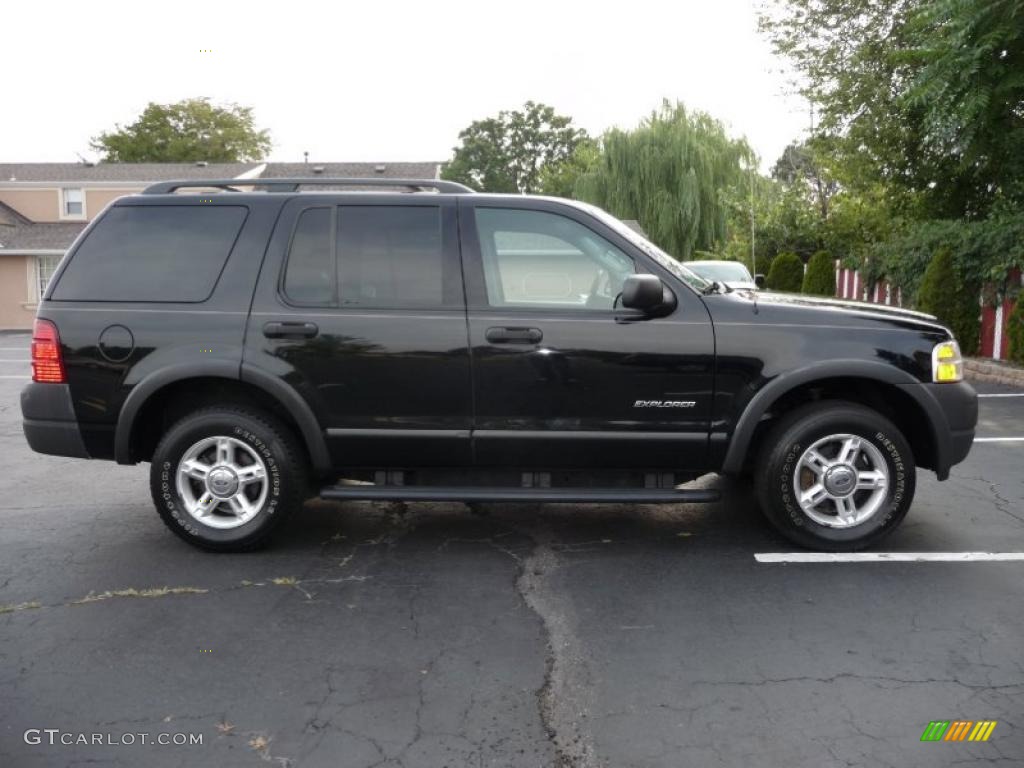 2004 Explorer XLS 4x4 - Black / Graphite photo #14