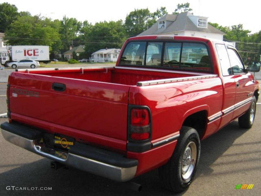 1996 Ram 1500 ST Extended Cab - Flame Red / Gray photo #3
