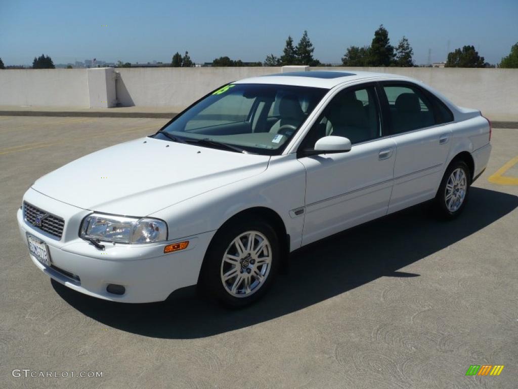 2005 S80 2.5T - Ice White / Light Taupe photo #3