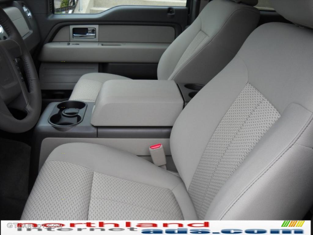 2010 F150 XLT SuperCab 4x4 - Dark Blue Pearl Metallic / Medium Stone photo #11