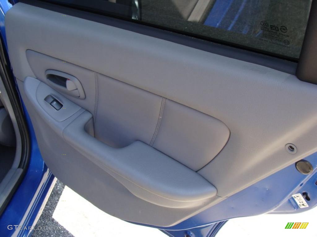 2004 Elantra GT Hatchback - Tidal Wave Blue / Dark Gray photo #25