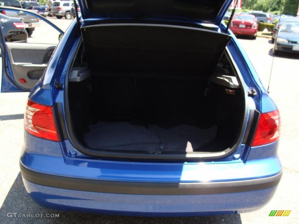 2004 Elantra GT Hatchback - Tidal Wave Blue / Dark Gray photo #35