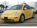 2004 Sunflower Yellow Volkswagen New Beetle GLS Coupe  photo #11