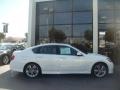 Moonlight White - M 35 S Sedan Photo No. 9