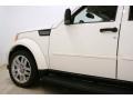 Stone White - Nitro SLT 4x4 Photo No. 23