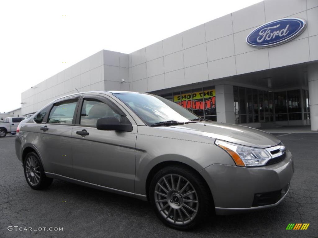 2008 Focus S Sedan - Vapor Silver Metallic / Medium Stone photo #1