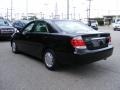 Black - Camry LE Photo No. 5