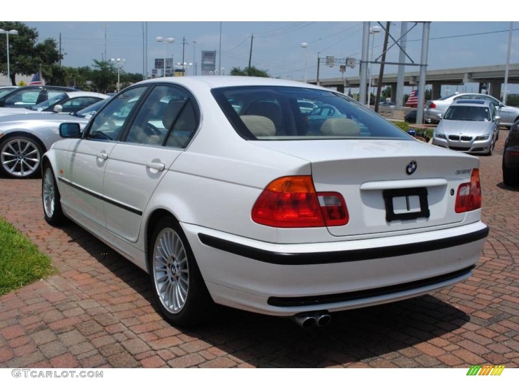 2001 3 Series 330i Sedan - Alpine White / Beige photo #5