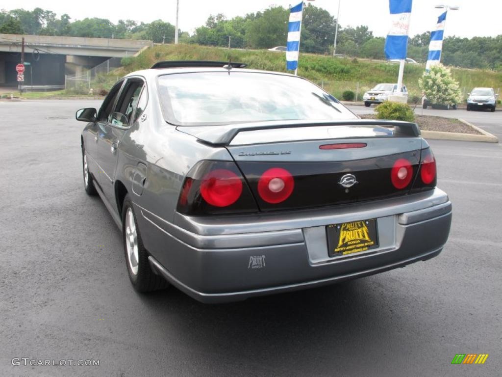 2005 Impala LS - Medium Gray Metallic / Medium Gray photo #2