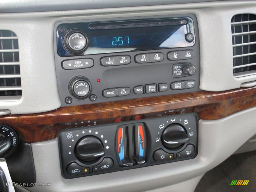 2005 Impala LS - Medium Gray Metallic / Medium Gray photo #19