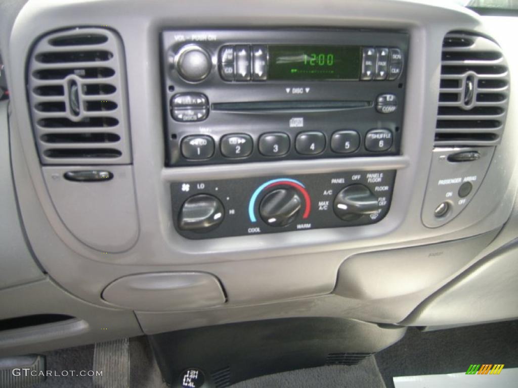 2003 F150 FX4 SuperCab 4x4 - Silver Metallic / Medium Graphite Grey photo #14