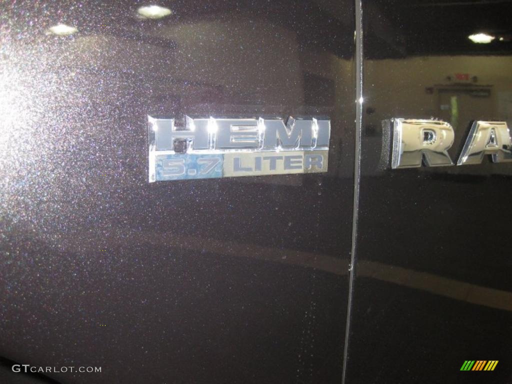 2010 Ram 1500 Big Horn Quad Cab - Brilliant Black Crystal Pearl / Dark Slate/Medium Graystone photo #13