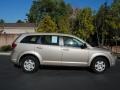 2009 Light Sandstone Metallic Dodge Journey SE  photo #1