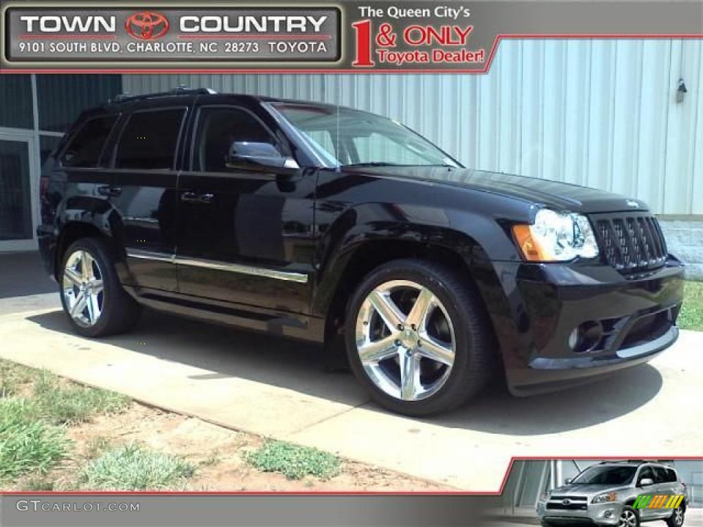 2008 Grand Cherokee SRT8 4x4 - Black / Dark Slate Gray photo #1