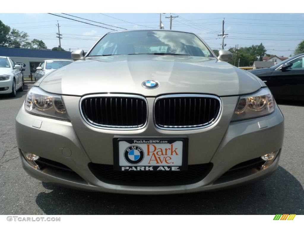 2010 3 Series 328i xDrive Sedan - Platinum Bronze Metallic / Cream Beige photo #5