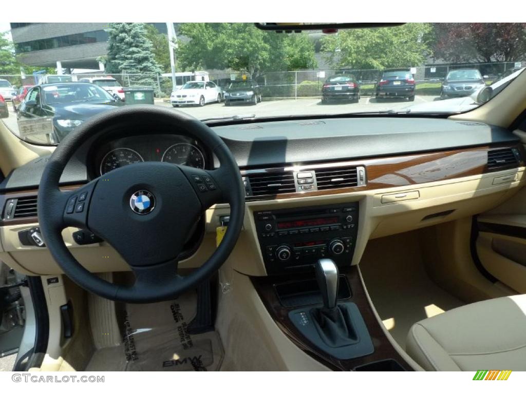 2010 3 Series 328i xDrive Sedan - Platinum Bronze Metallic / Cream Beige photo #7