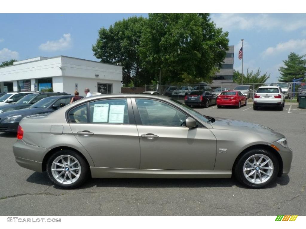 2010 3 Series 328i xDrive Sedan - Platinum Bronze Metallic / Cream Beige photo #10