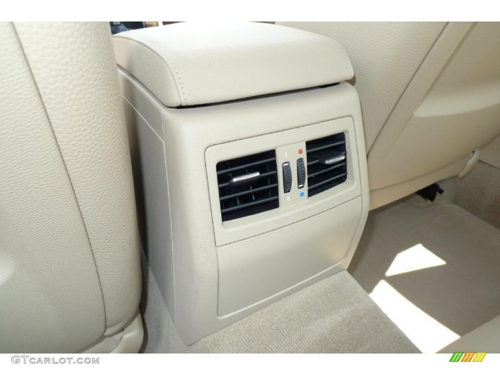 2010 3 Series 328i xDrive Sedan - Platinum Bronze Metallic / Cream Beige photo #31