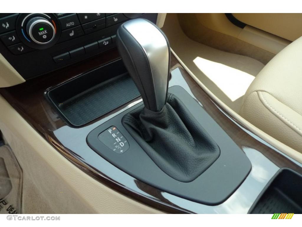 2010 3 Series 328i xDrive Sedan - Platinum Bronze Metallic / Cream Beige photo #42