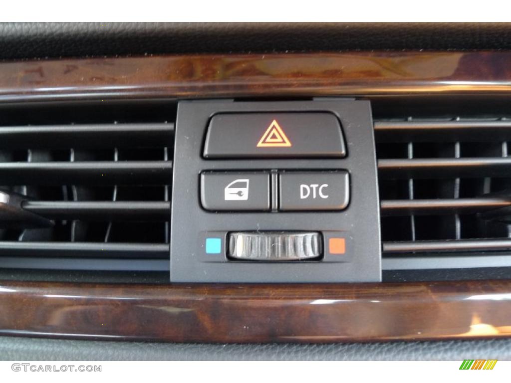 2010 3 Series 328i xDrive Sedan - Tasman Green Metallic / Saddle Brown Dakota Leather photo #44