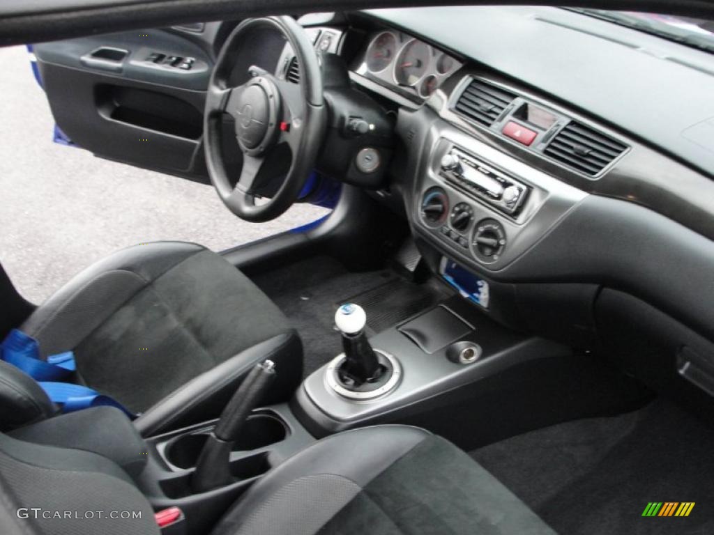 2006 Lancer Evolution IX - Electric Blue / Black Alcantara photo #13