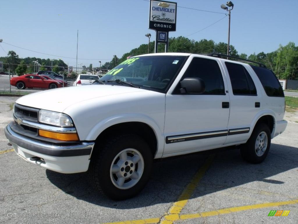 2000 Blazer LS 4x4 - Summit White / Graphite Gray photo #1