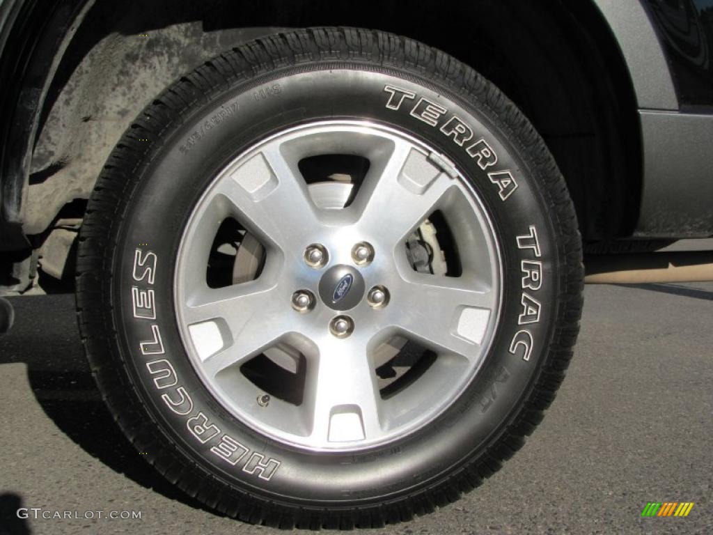 2005 Explorer XLT 4x4 - Black / Graphite photo #13