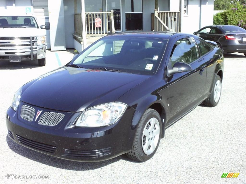 Black Pontiac G5