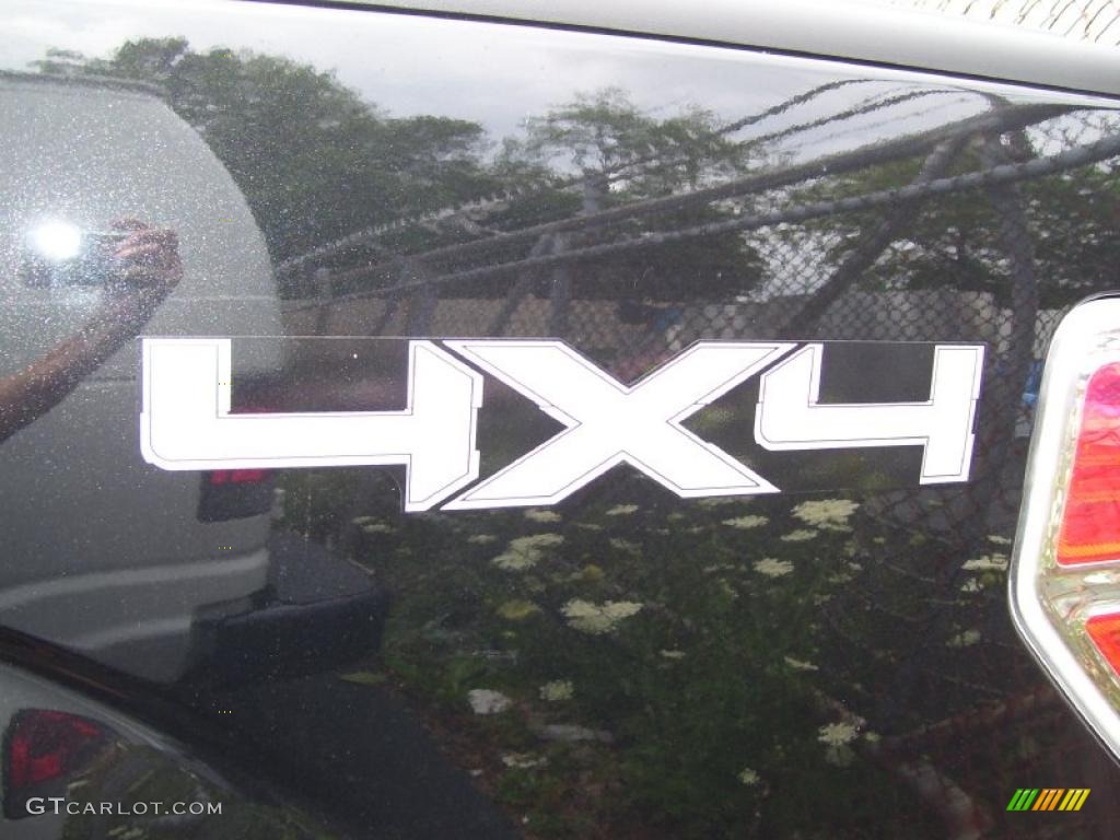 2010 F150 XLT SuperCab 4x4 - Tuxedo Black / Medium Stone photo #9