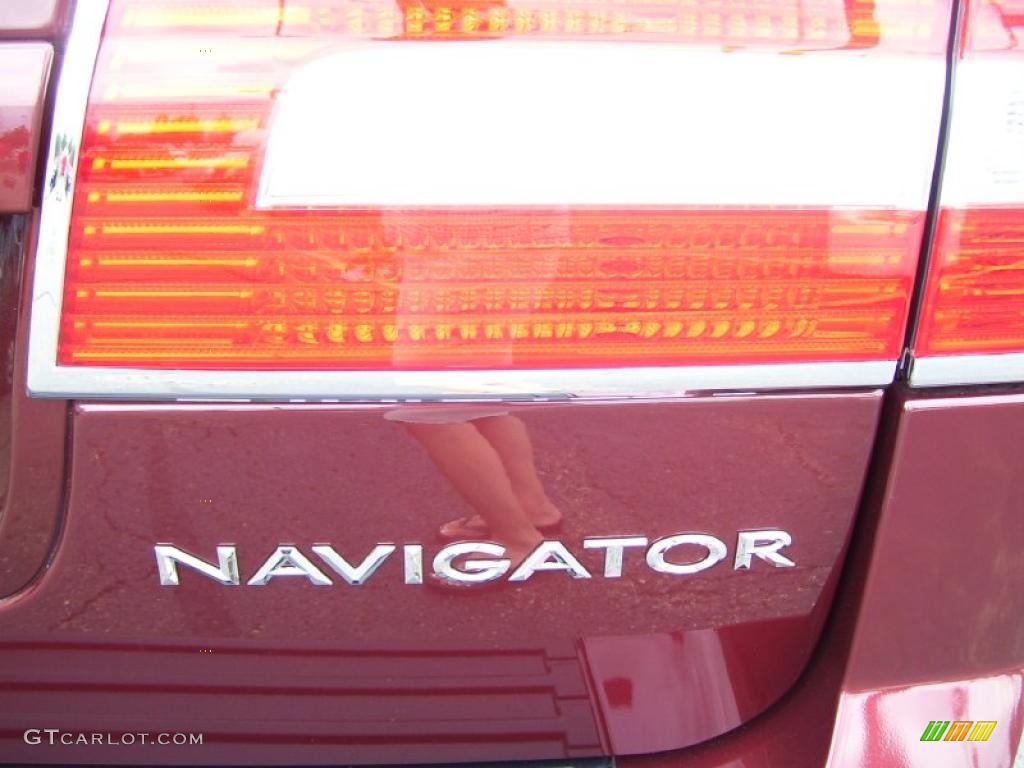 2010 Navigator L 4x4 - Royal Red Metallic / Stone photo #7