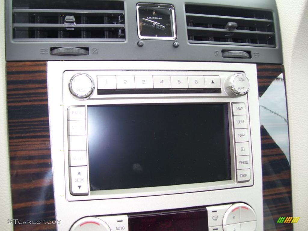 2010 Navigator L 4x4 - Royal Red Metallic / Stone photo #19
