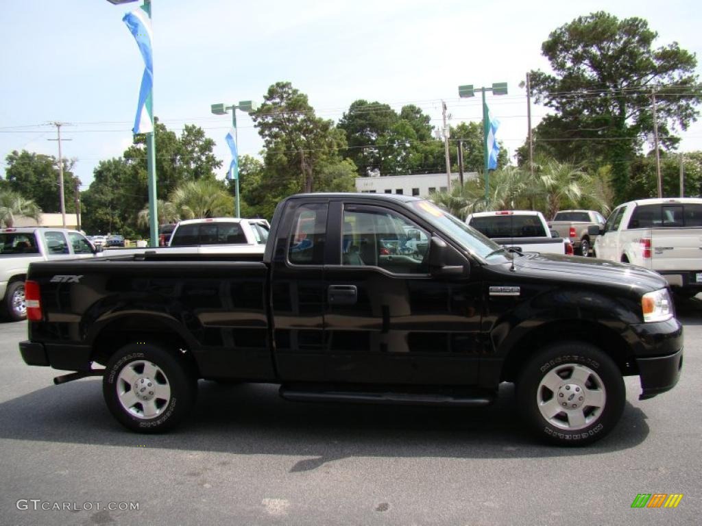 2006 F150 STX Regular Cab - Black / Medium/Dark Flint photo #5
