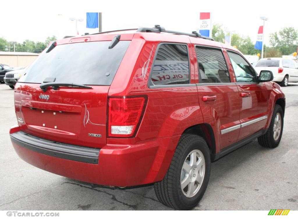 2010 Grand Cherokee Laredo 4x4 - Inferno Red Crystal Pearl / Dark Slate Gray photo #2