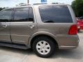 Mineral Grey Metallic - Navigator Ultimate Photo No. 42