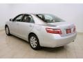 Titanium Metallic - Camry XLE Photo No. 5