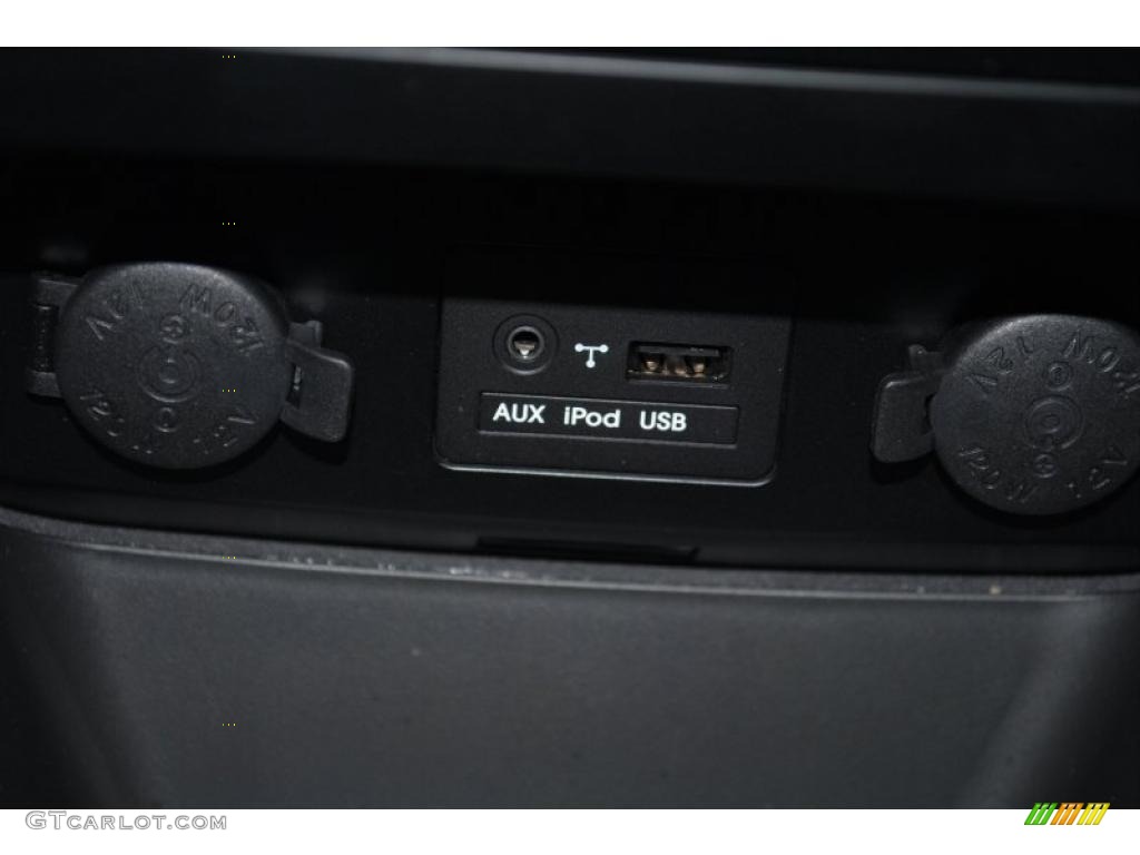 2011 Sorento EX V6 AWD - Ebony Black / Black photo #47