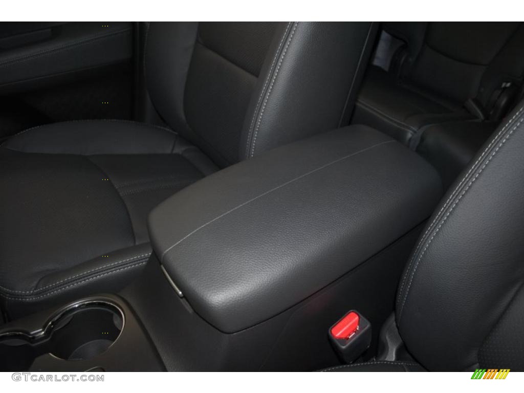 2011 Sorento EX V6 AWD - Ebony Black / Black photo #49