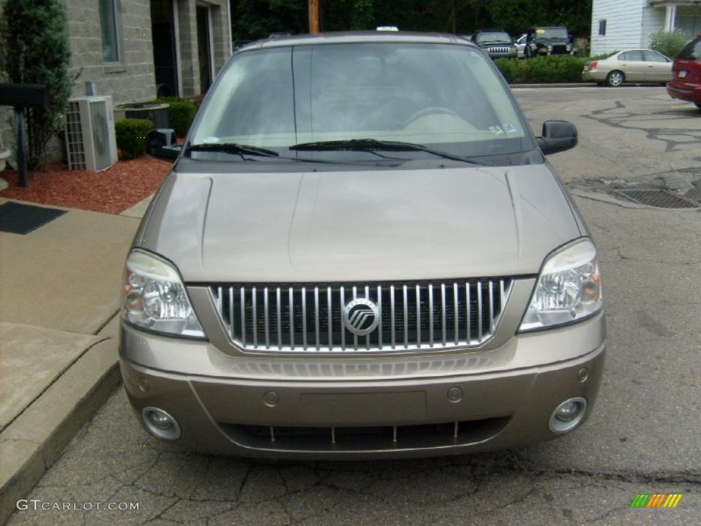 2004 Monterey Convenience - Arizona Beige Metallic / Pebble photo #7