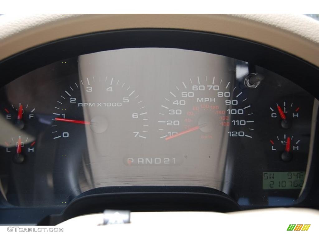 2006 F150 XL Regular Cab - Dark Toreador Red Metallic / Tan photo #21