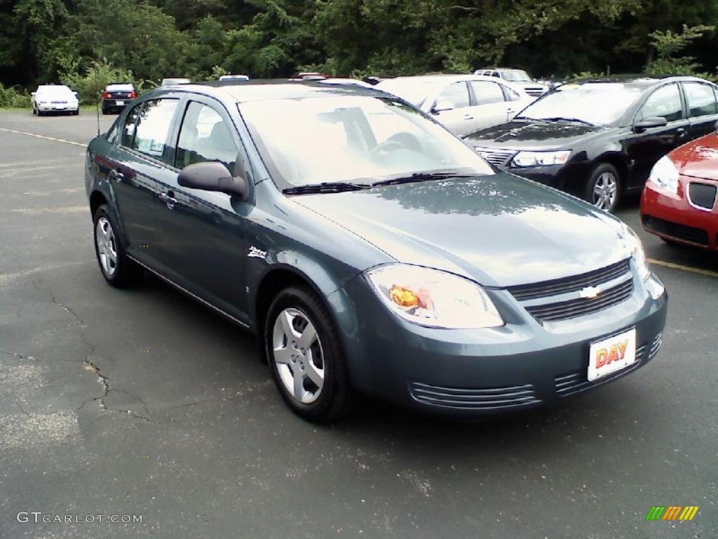 2007 Cobalt LS Sedan - Blue Granite Metallic / Gray photo #2