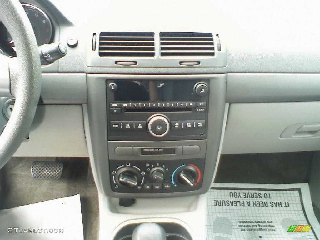 2007 Cobalt LS Sedan - Blue Granite Metallic / Gray photo #10