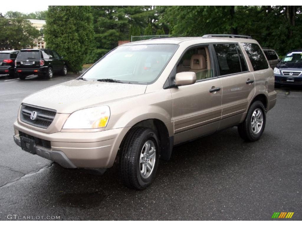 Sandstone Metallic Honda Pilot