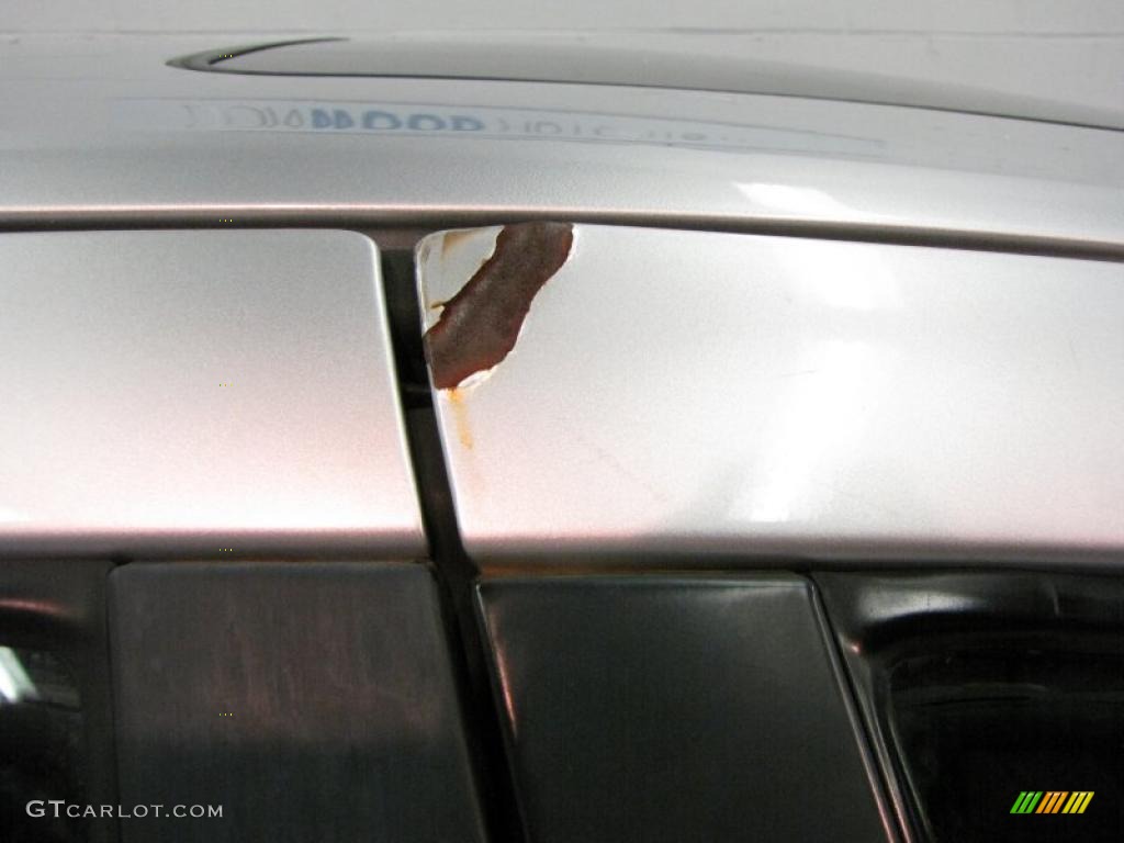 2004 Sebring Sedan - Bright Silver Metallic / Dark Slate Gray photo #24