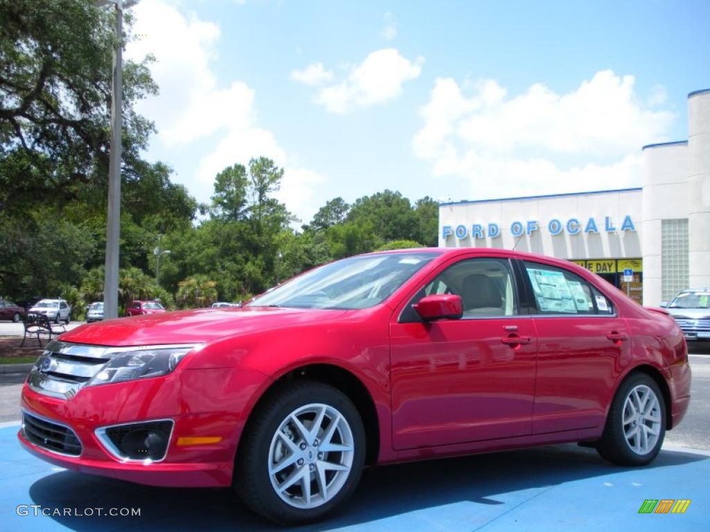2010 Fusion SEL V6 - Red Candy Metallic / Camel photo #1