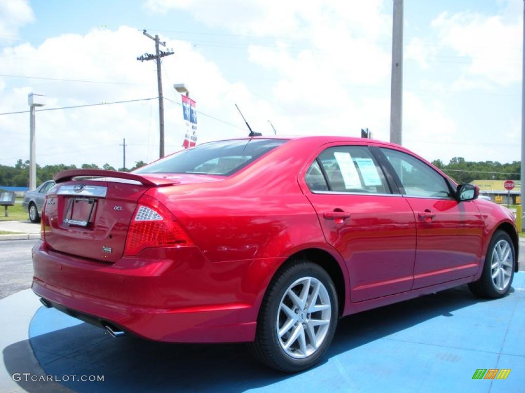 2010 Fusion SEL V6 - Red Candy Metallic / Camel photo #3