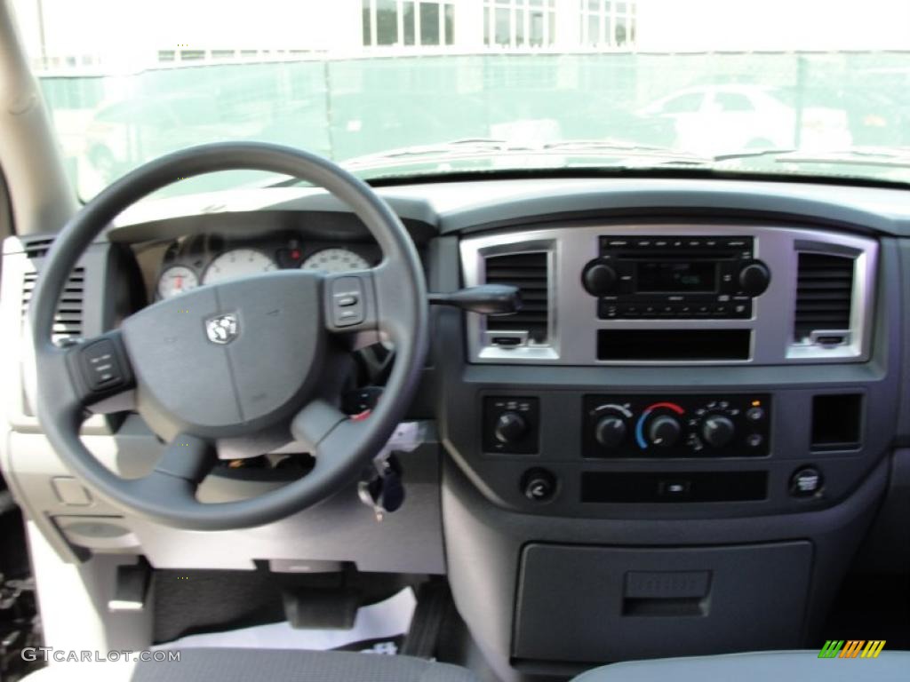 2008 Ram 1500 Lone Star Edition Quad Cab 4x4 - Brilliant Black Crystal Pearl / Medium Slate Gray photo #39