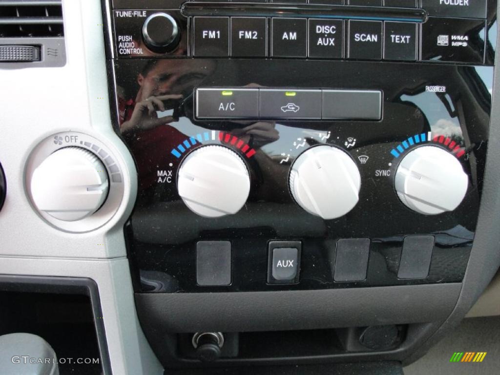 2009 Tundra Double Cab - Pyrite Tan Mica / Sand photo #41